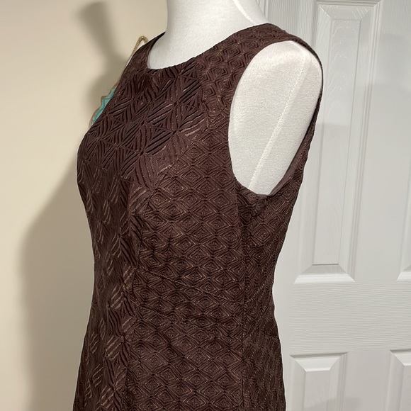 White House Black Market embroidered sheath dress. - Picture 7 of 9